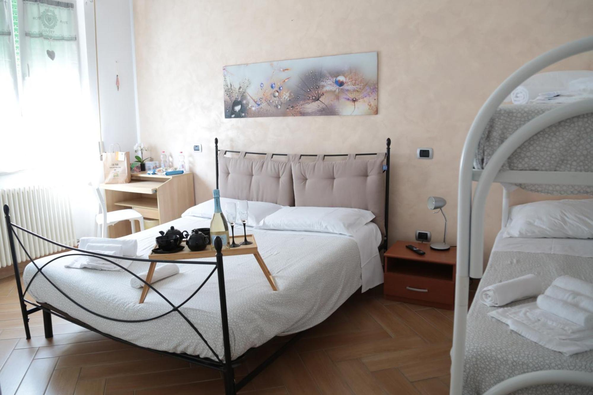Guest House Simonazzi Reggio Emilia Ngoại thất bức ảnh