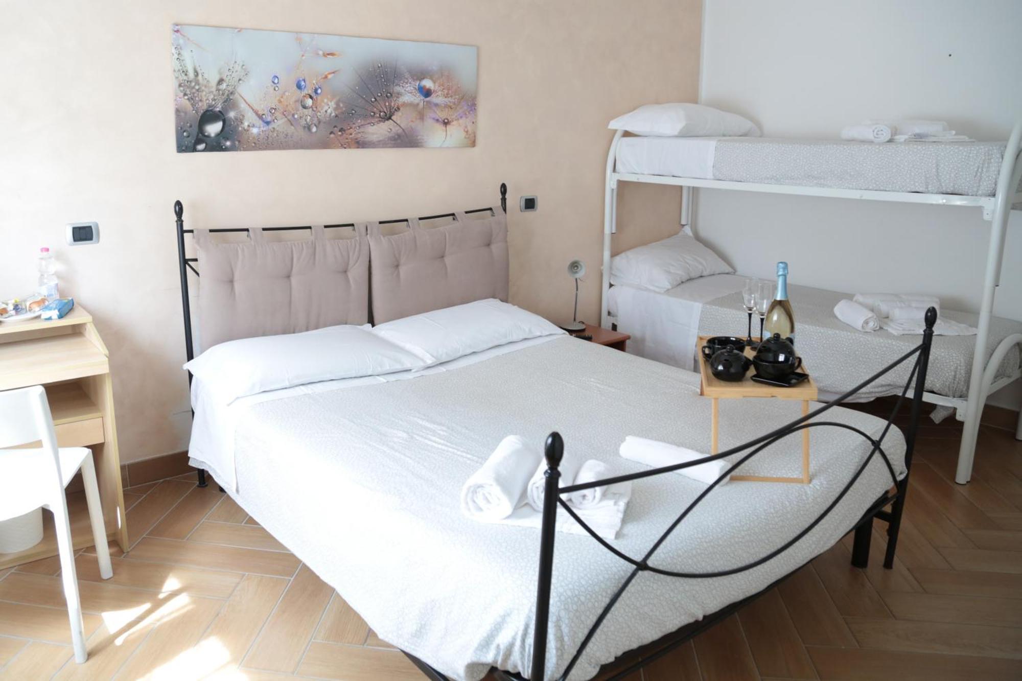 Guest House Simonazzi Reggio Emilia Ngoại thất bức ảnh